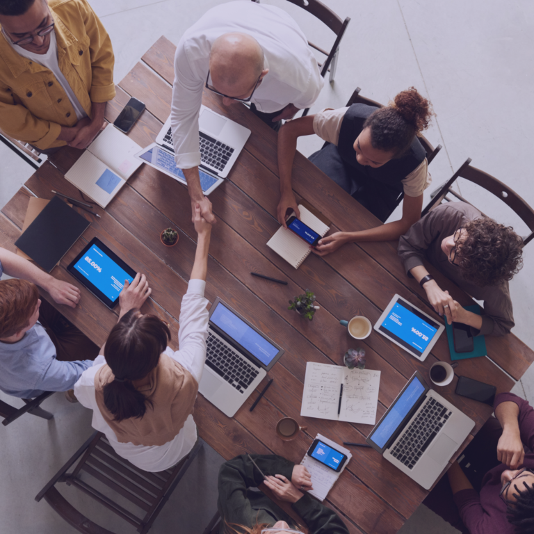 Mentoría de liderazgo y comunicación a directivos 1 a 1 online